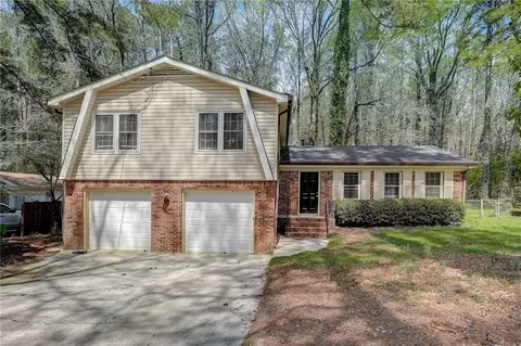 1328 Drayton Woods Dr, Tucker, GA 30084