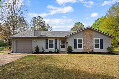 4491 Fairfax Pl, Powder Springs, GA 30127