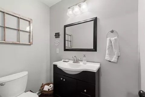 Bath - 4178 N Shallowford Rd, Chamblee, GA 30341 photo 1 of 3