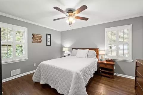 Bedroom - 4178 N Shallowford Rd, Chamblee, GA 30341 photo 5 of 7