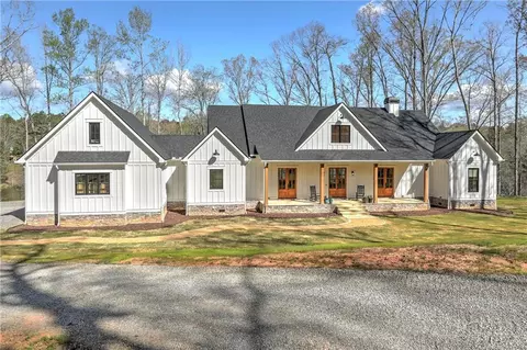 805 Darby Rd, Waleska, GA 30183