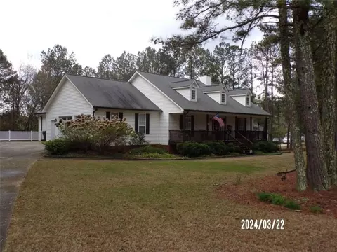 9143 E Carroll Rd E, Winston, GA 30187