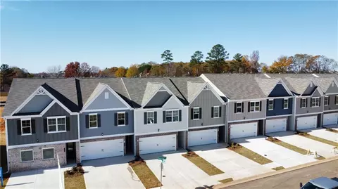 11655 Chatham Dr, Lovejoy, GA 30228 photo 2