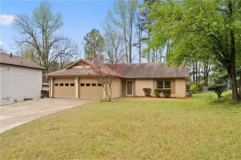 4868 Cold Creek Ln, Sugar Hill, GA 30518