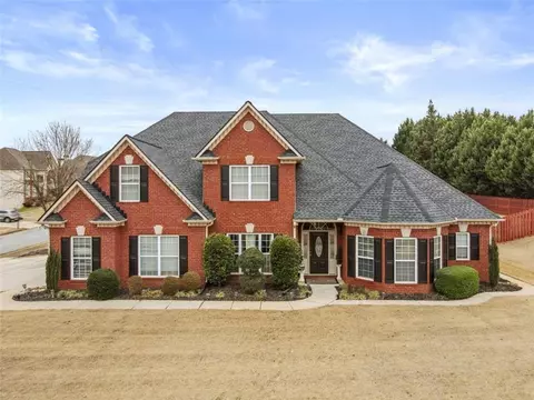 8100 Powhattan Ct, Mcdonough, GA 30252