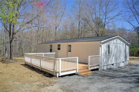 Exterior - 235 Harmon Rd, Temple, GA 30179 photo 8 of 10