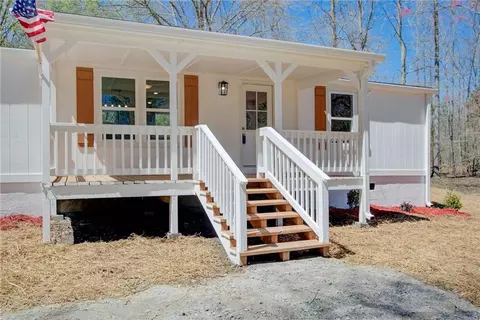 Exterior - 235 Harmon Rd, Temple, GA 30179 photo 3 of 10