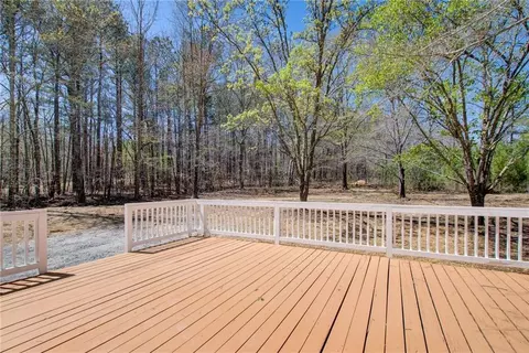 Exterior - 235 Harmon Rd, Temple, GA 30179 photo 5 of 10