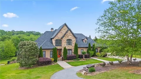 1195 Dee Kennedy Rd, Auburn, GA 30011