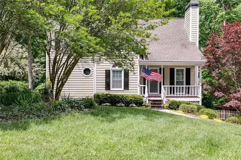 129 Amber Ln, Dallas, GA 30157