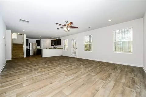1346 Midnight Ride Ct, Hampton, GA 30228 photo 5