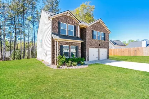 1346 Midnight Ride Ct, Hampton, GA 30228 photo 2