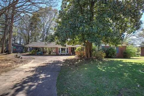 16 Jones Mill Pl, Cartersville, GA 30120