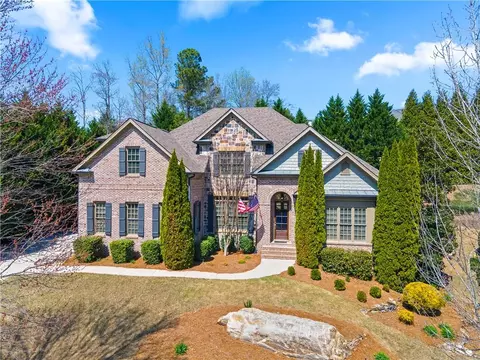 3069 Hidden Falls Dr, Buford, GA 30519