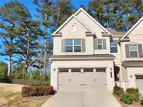 4331 Lanier Park Dr, Sugar Hill, GA 30518