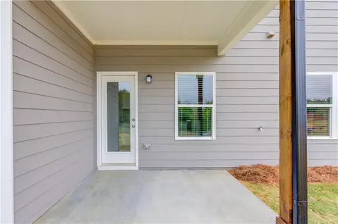 Exterior - 6336 Pine Station Dr, Lula, GA 30554 photo 4 of 9