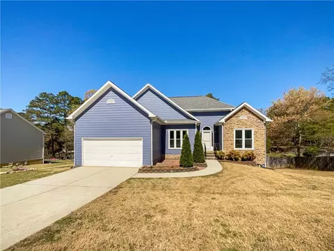 1280 Timber Walk Dr, Loganville, GA 30052