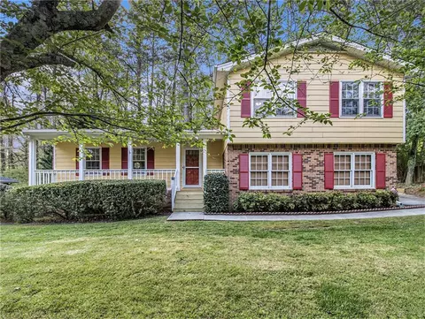 3328 Rae Pl, Lawrenceville, GA 30044