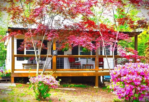 4644 Dahlia Dr, Pine Lake, GA 30072