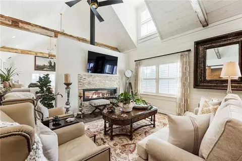 Living - 1070 Bethany Rd, Jasper, GA 30143 photo 10 of 11