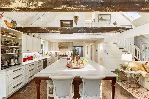 Kitchen - 1070 Bethany Rd, Jasper, GA 30143 photo 3 of 9