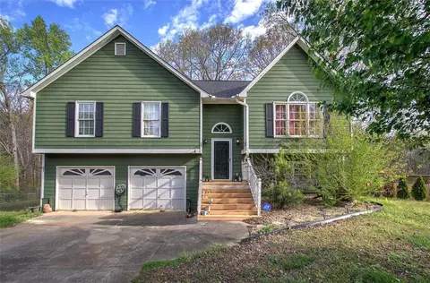 110 Austin Ln, Douglasville, GA 30134