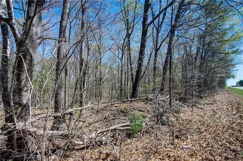 2862 Dews Pond Rd SE, Calhoun, GA 30701