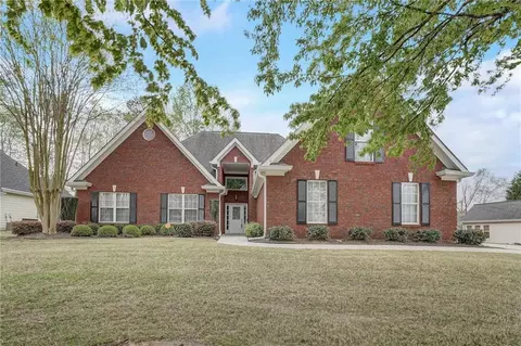 1424 Abbie Kilgore Way, Loganville, GA 30052