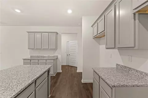 Kitchen - 648 Edgar St, Hampton, GA 30228 photo 4 of 4