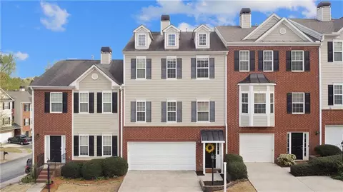 411 Eagle Tiff Dr, Sugar Hill, GA 30518