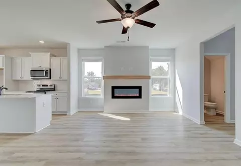 145 Geranium Ln, Covington, GA 30016 photo 6