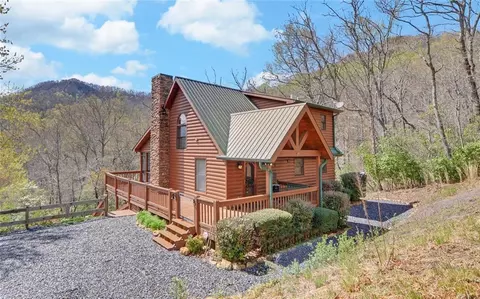 300 Maney Branch Rd, Hiawassee, GA 30546