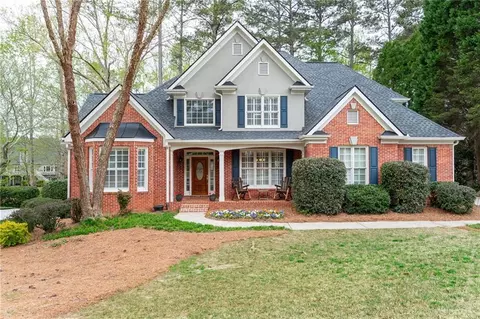617 Owl Creek Dr, Powder Springs, GA 30127