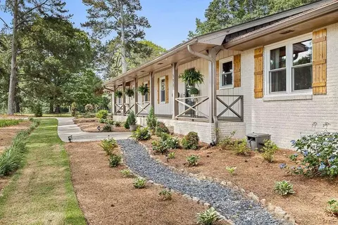 591 W Johns Rd W, Lilburn, GA 30047