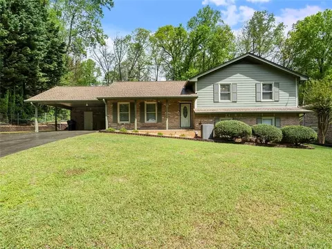 3410 Steve Dr NW, Marietta, GA 30064