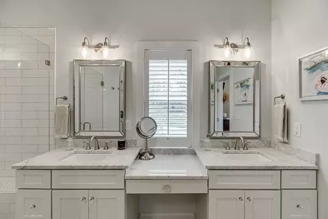 Bath - 1866 8th St, Chamblee, GA 30341 photo 4 of 4