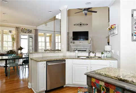 Kitchen - 2758 Pathview Dr, Dacula, GA 30019 photo 5 of 5