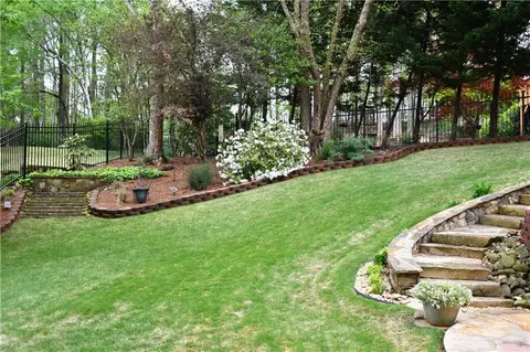 Exterior - 2758 Pathview Dr, Dacula, GA 30019 photo 14 of 17