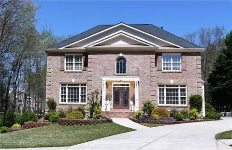 Exterior - 2758 Pathview Dr, Dacula, GA 30019 photo 2 of 17
