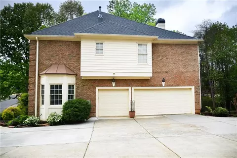 Exterior - 2758 Pathview Dr, Dacula, GA 30019 photo 6 of 17