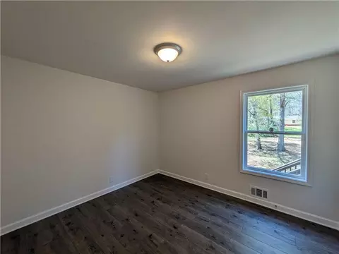75 Spring Valley Dr, Covington, GA 30016 photo 15