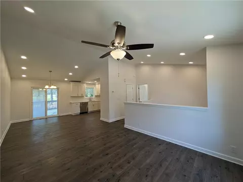 75 Spring Valley Dr, Covington, GA 30016 photo 3
