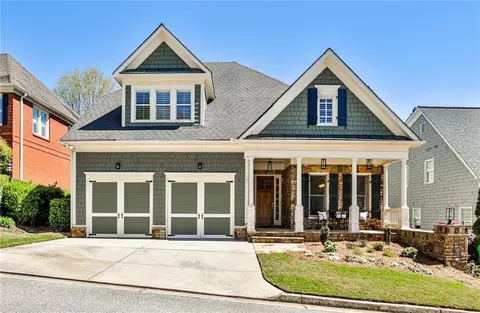 1207 Bluffhaven Way, Atlanta, GA 30319