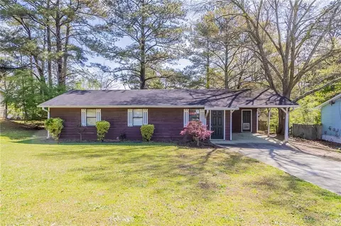 615 Lakeridge Cir SE, Conyers, GA 30094