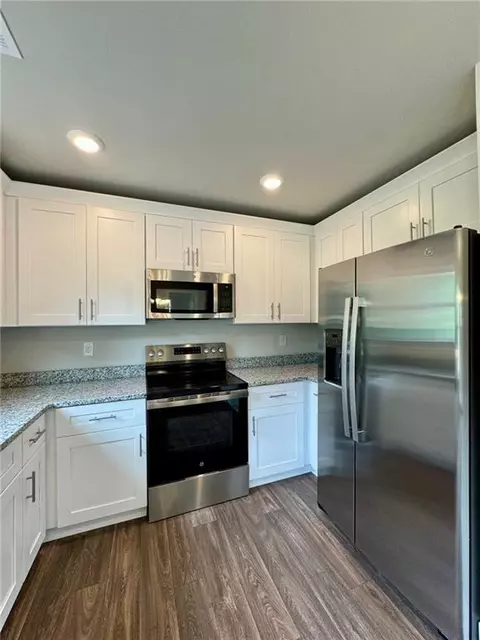 712 Mossy Oak Dr, Jackson, GA 30233 photo 8