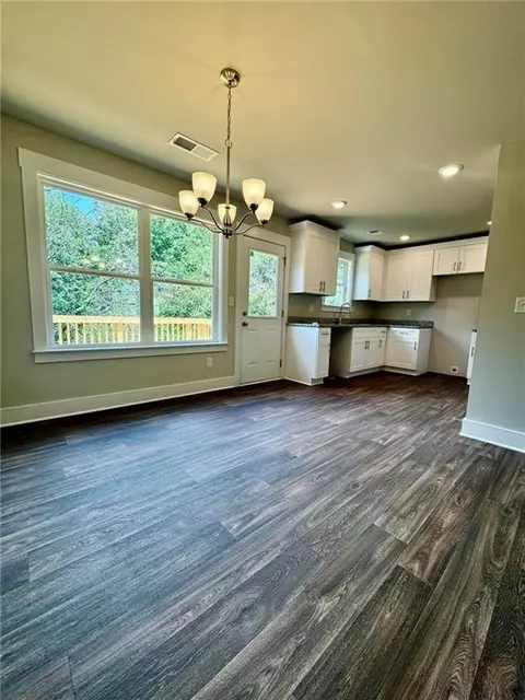 712 Mossy Oak Dr, Jackson, GA 30233 photo 3