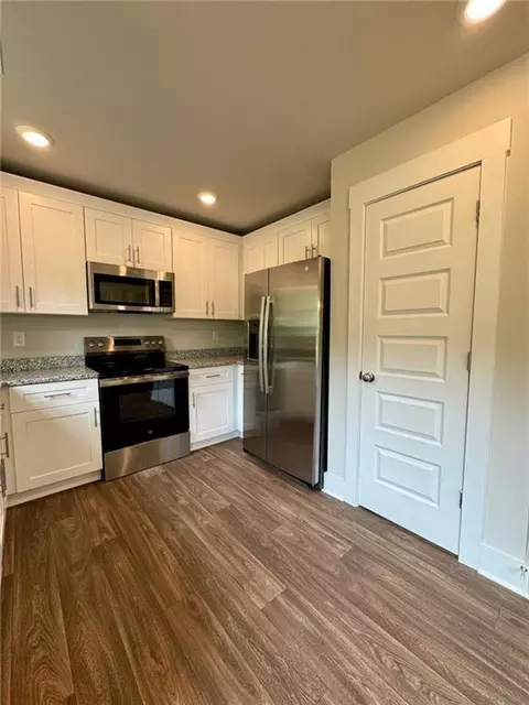 712 Mossy Oak Dr, Jackson, GA 30233 photo 6