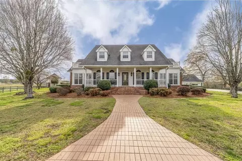5642 Martha Berry Hwy, Armuchee, GA 30105