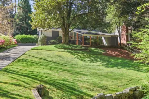 1271 Brookshire Ln NE, Atlanta, GA 30319