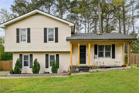 4011 Summer Pl, Snellville, GA 30039